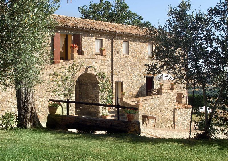 Dettagli Agriturismo Casale Montemoro