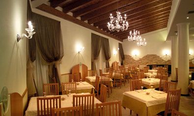 Dettagli Ristorante Al Company