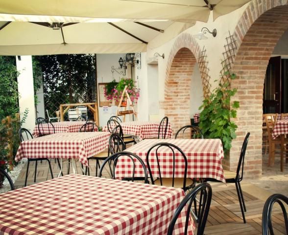 Dettagli Pizzeria Al Colle