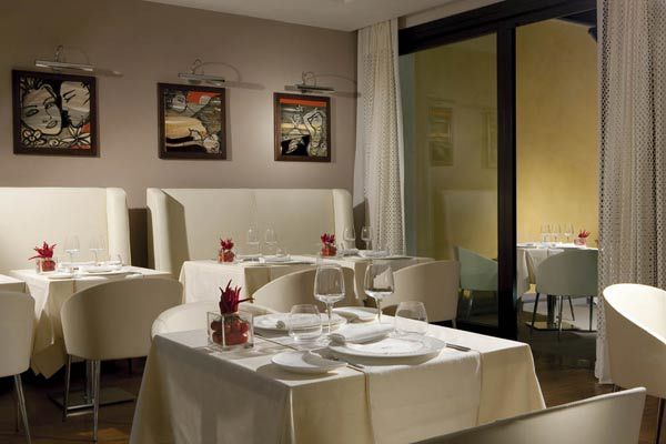 Dettagli Ristorante Executive Lounge & Restaurant