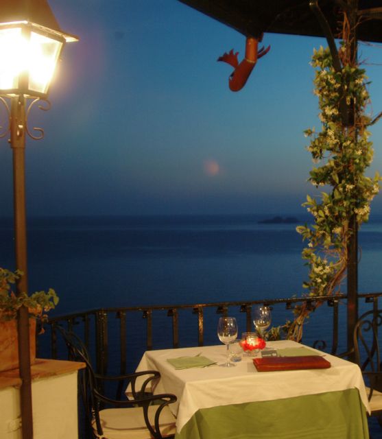 Dettagli Ristorante Il Tritone - Cala delle Lampare