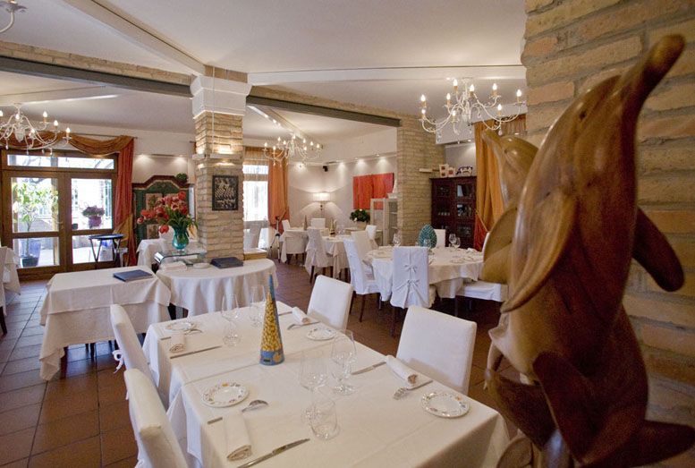 Dettagli Ristorante Pascucci al Porticciolo