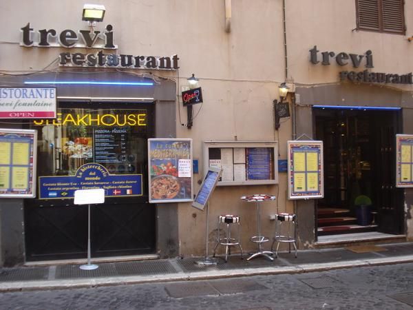 Dettagli Ristorante Antica Fontana di Trevi