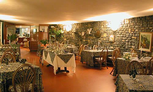 Dettagli Ristorante Rocce di Pinamare