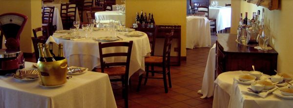 Dettagli Trattoria Grillo