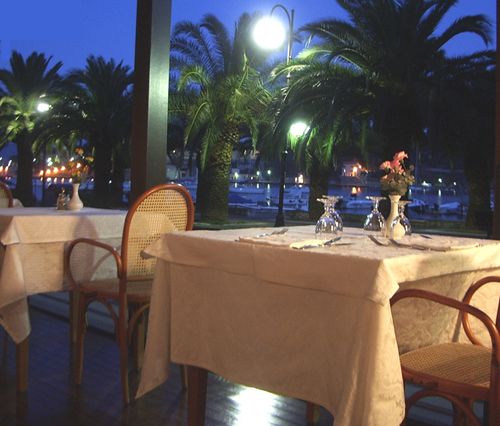 Dettagli Ristorante della Baia