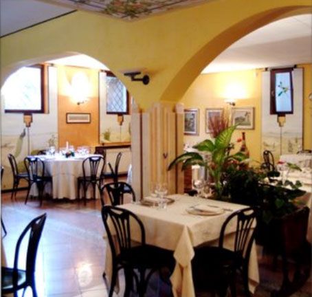 Dettagli Ristorante 2 Lanterne