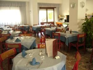 Dettagli Ristorante Riviera