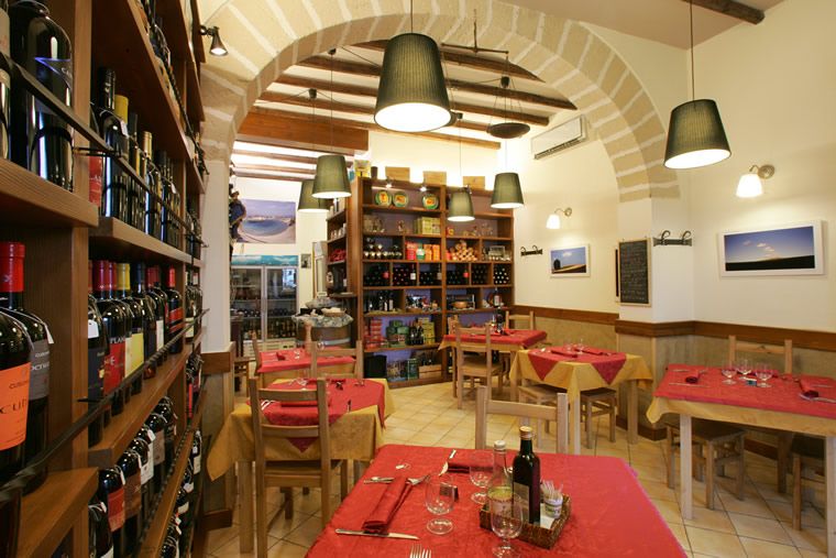 Dettagli Enoteca / Wine Bar Renda Enogastronomia