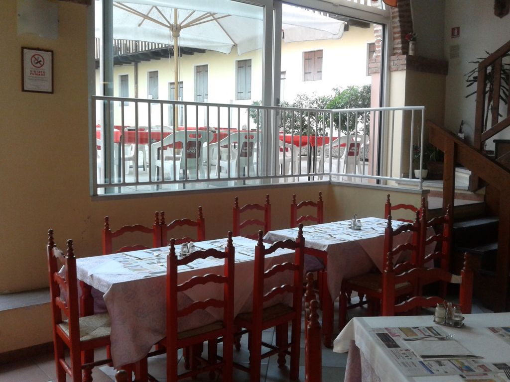 Immagini Pizzeria Vesuvio