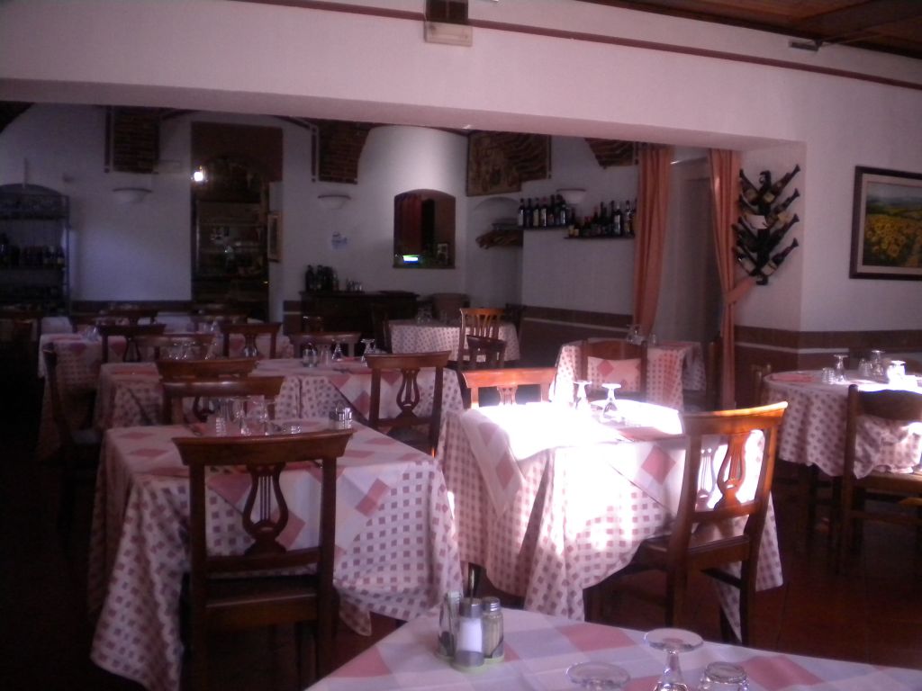 Dettagli Trattoria Della Rocca