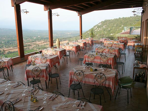 Dettagli Ristorante Ispinigoli