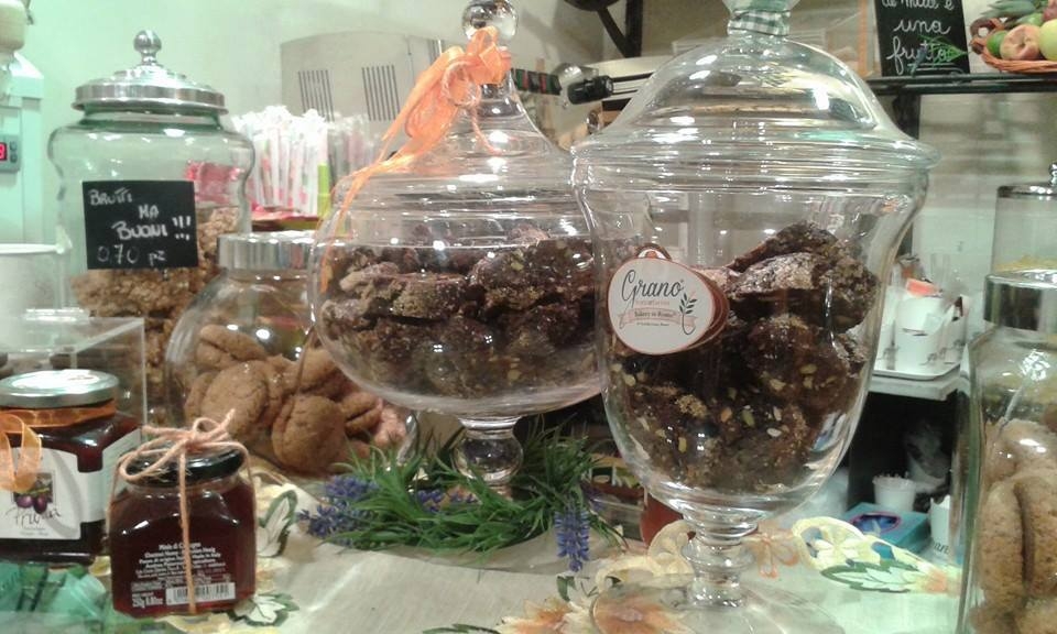 Immagini Pizzeria Grano Frutta e Farina