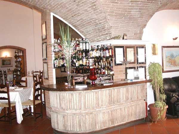 Dettagli Ristorante La Taverna