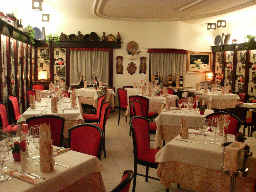 Dettagli Ristorante Die Fledermaus