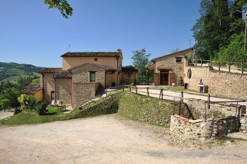 Dettagli Agriturismo Country House Ca Vernaccia