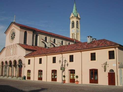 Dettagli Agriturismo Cascina Papa Mora