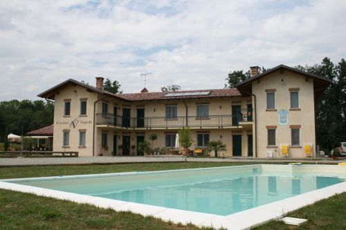 Dettagli Agriturismo Cascina Vignole