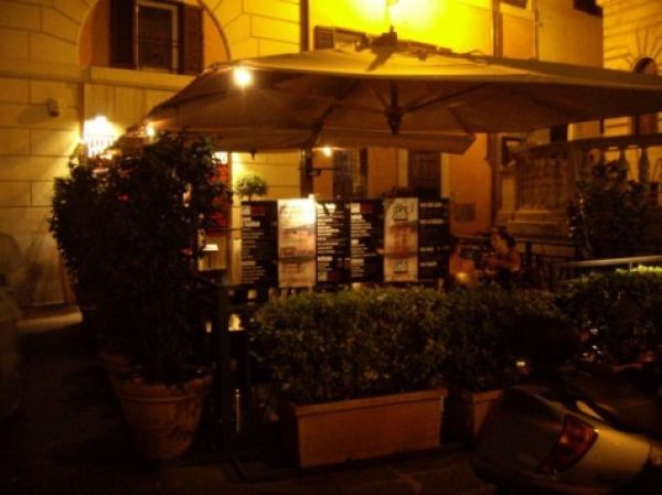 Dettagli Enoteca / Wine Bar Primo Cafe