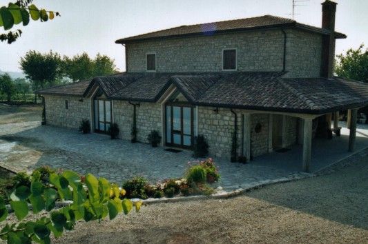 Dettagli Agriturismo La Minarola