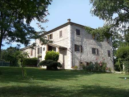 Dettagli Agriturismo Cà Serrantonio