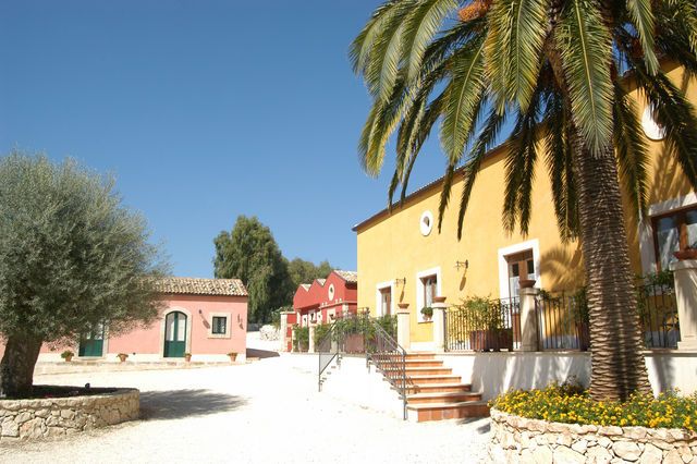 Dettagli Agriturismo Borgo degli Ulivi