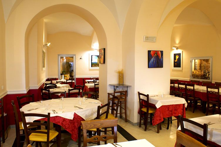 Dettagli Ristorante La Taverna Dei Corsari