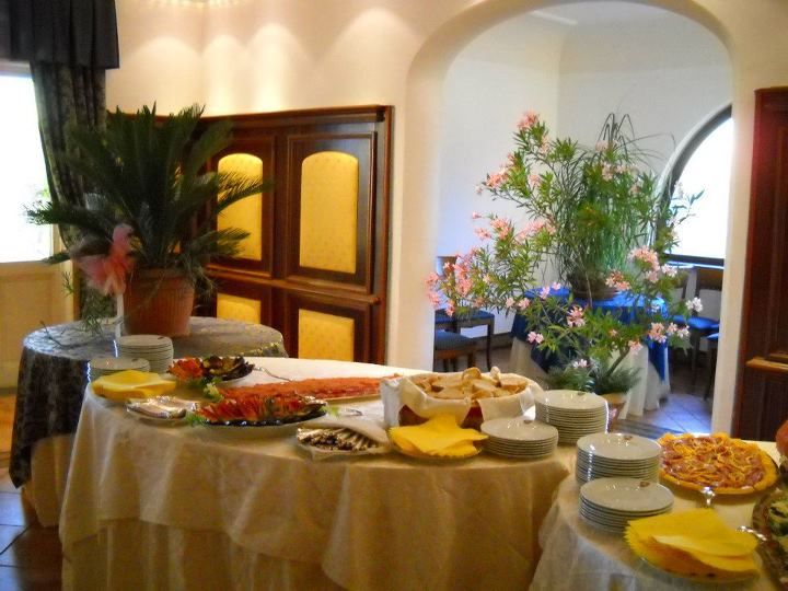 Dettagli Ristorante Villa Fornarola