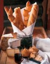 Formaggio e croissant francese